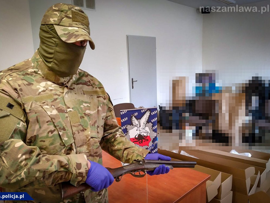 Ponad tysiąc policjantów w akcji