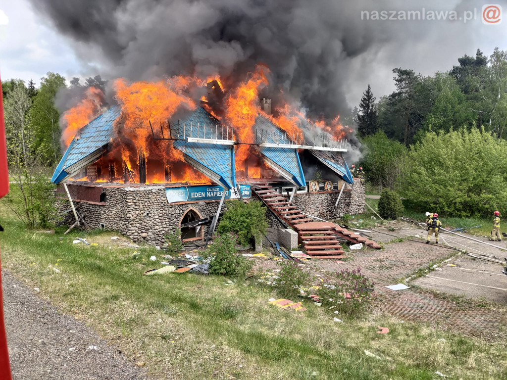 Pożar legendarnego zajazdu w Napierkach