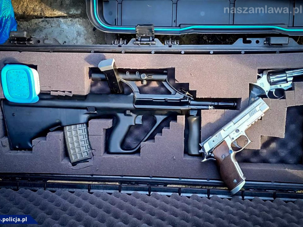 Mazowsze. Przejęli broń, granaty i amunicję