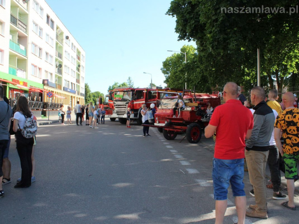 Takich tłumów w parku dawno nie było