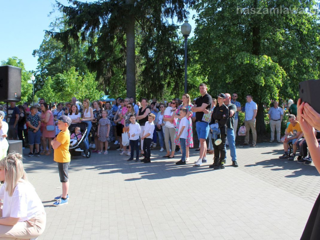 Takich tłumów w parku dawno nie było