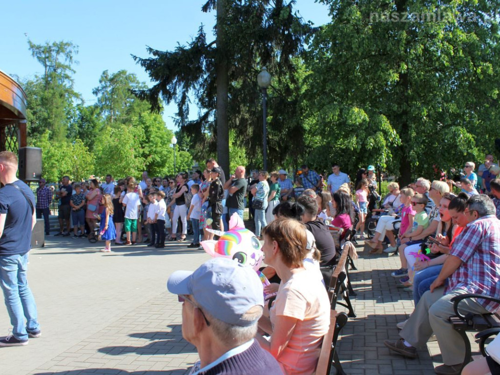 Takich tłumów w parku dawno nie było
