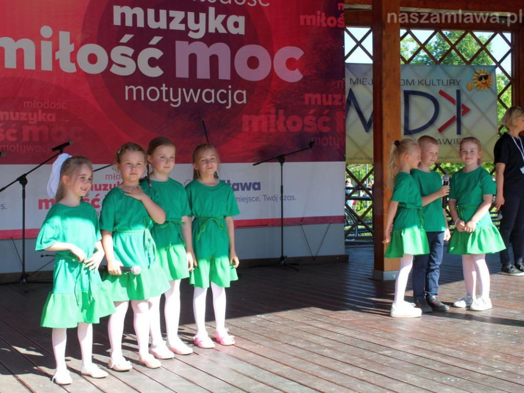 Takich tłumów w parku dawno nie było