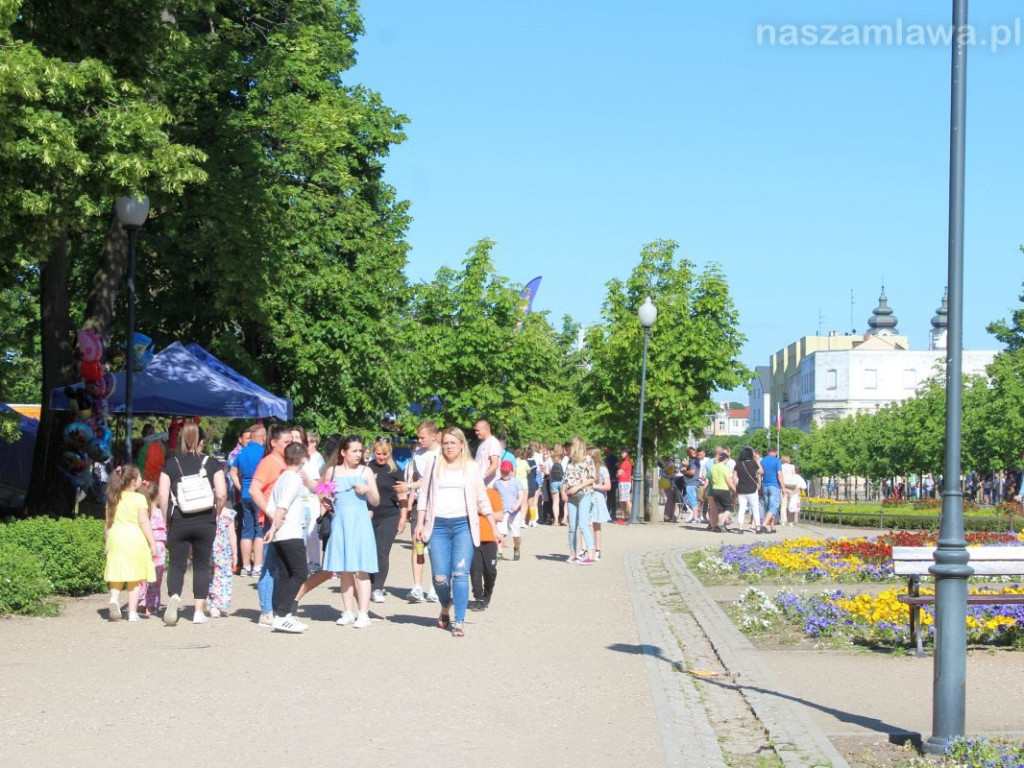 Takich tłumów w parku dawno nie było