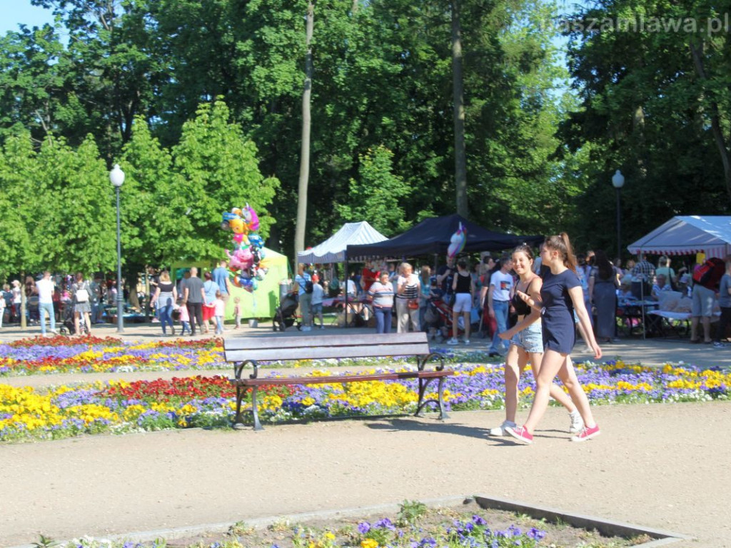Takich tłumów w parku dawno nie było