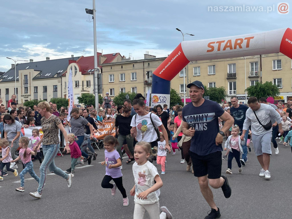 Fotorelacja z biegu ulicznego im. Ojca Bernarda Kryszkiewicza