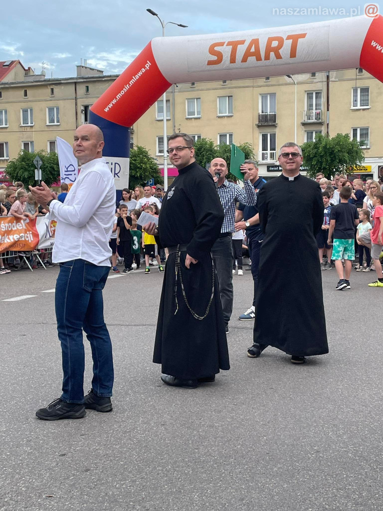 Fotorelacja z biegu ulicznego im. Ojca Bernarda Kryszkiewicza
