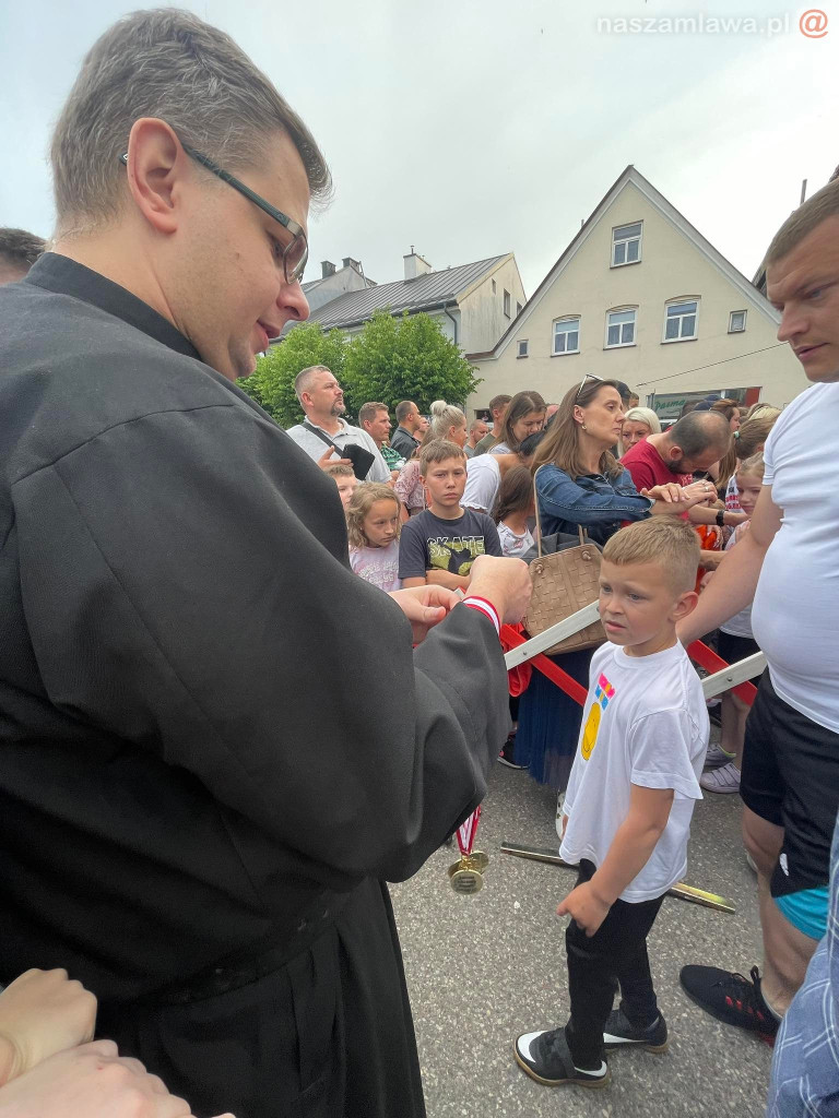 Fotorelacja z biegu ulicznego im. Ojca Bernarda Kryszkiewicza