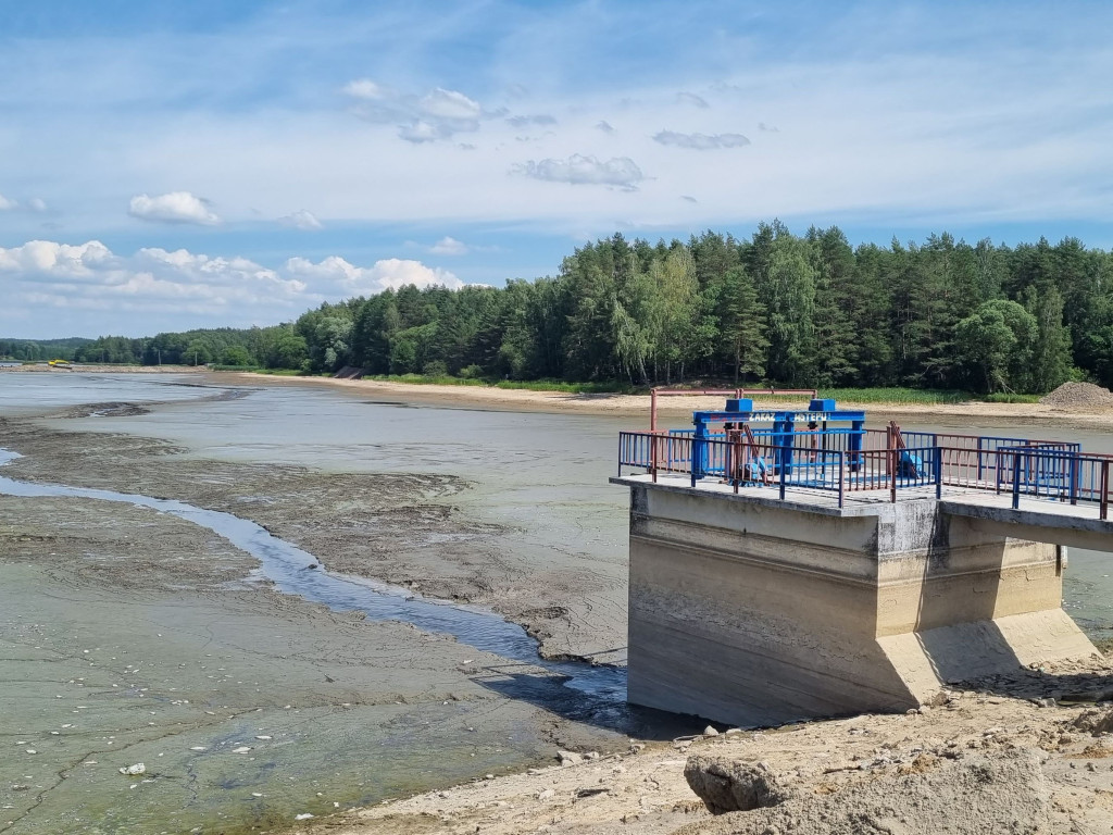 Smród, martwe ryby. Tam kąpią się dzieci