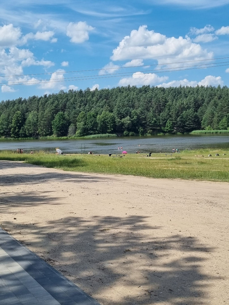 Smród, martwe ryby. Tam kąpią się dzieci