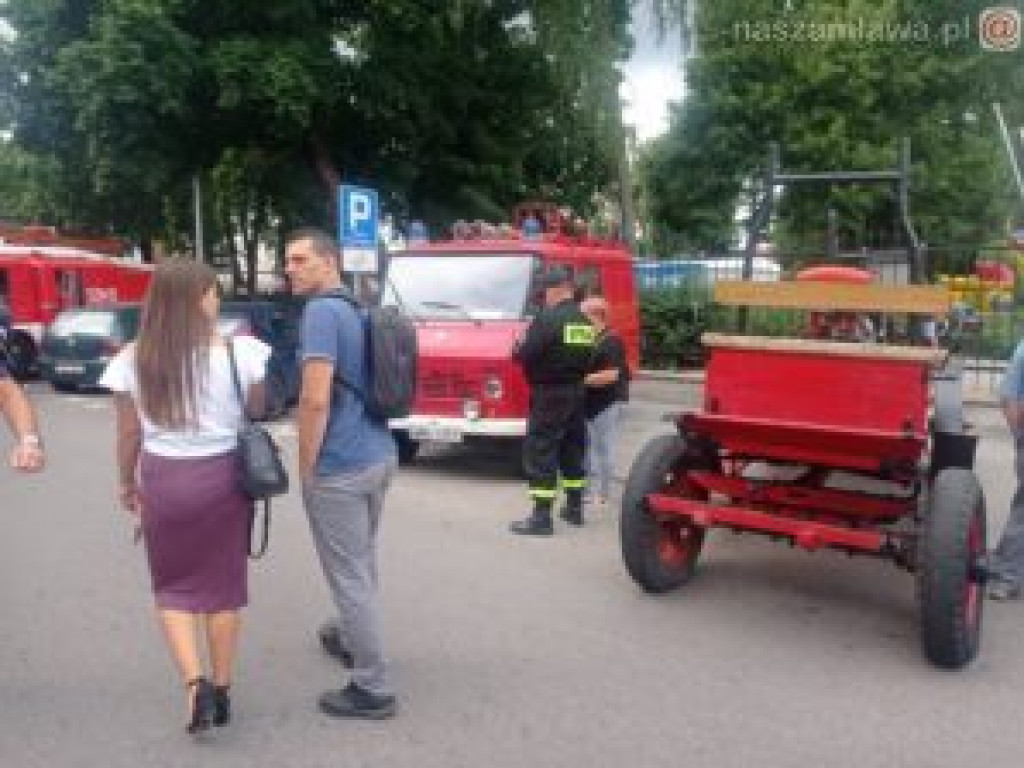 Dni Mławy: Tuningowane samochody i wozy strażackie