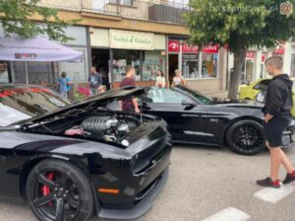 Dni Mławy: Tuningowane samochody i wozy strażackie