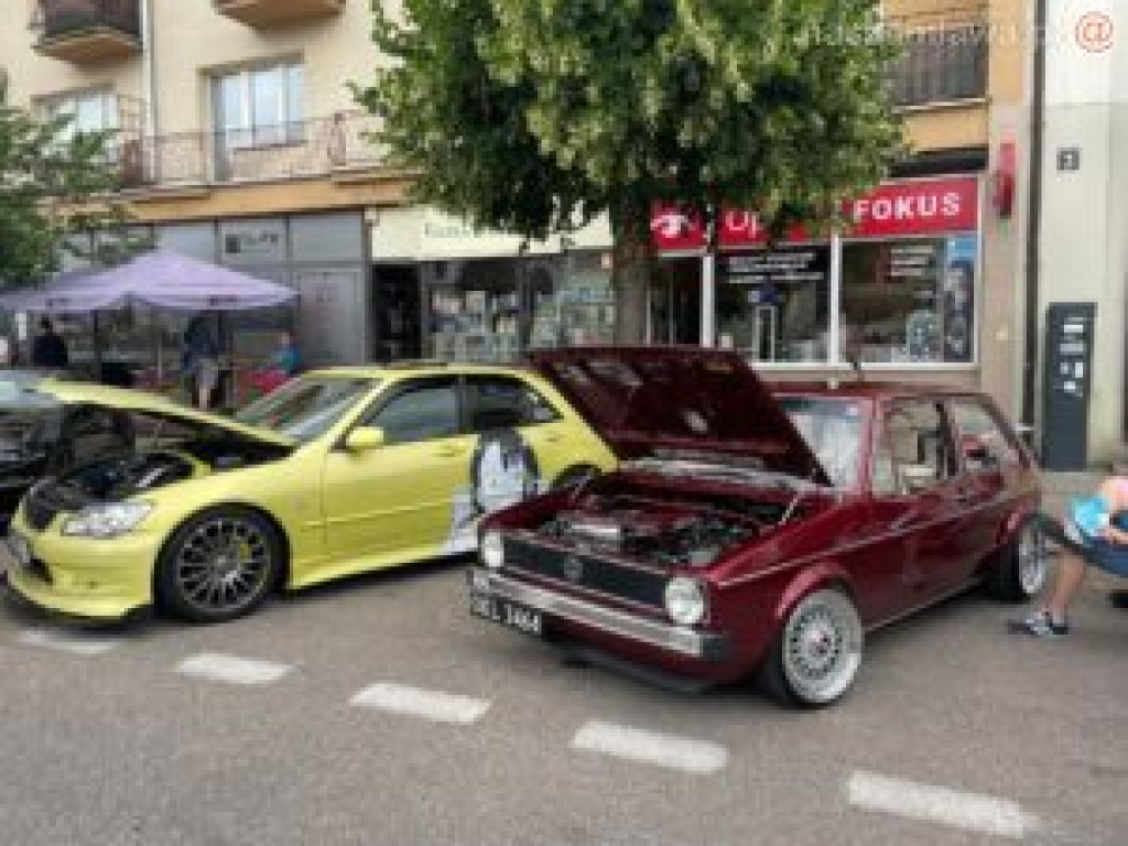 Dni Mławy: Tuningowane samochody i wozy strażackie