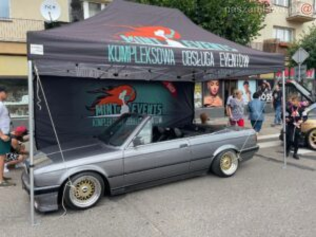 Dni Mławy: Tuningowane samochody i wozy strażackie