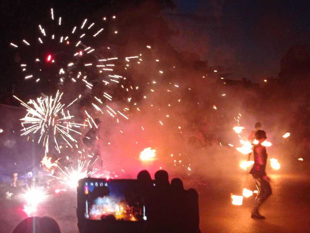 Dni Mławy: Tańczący z ogniem