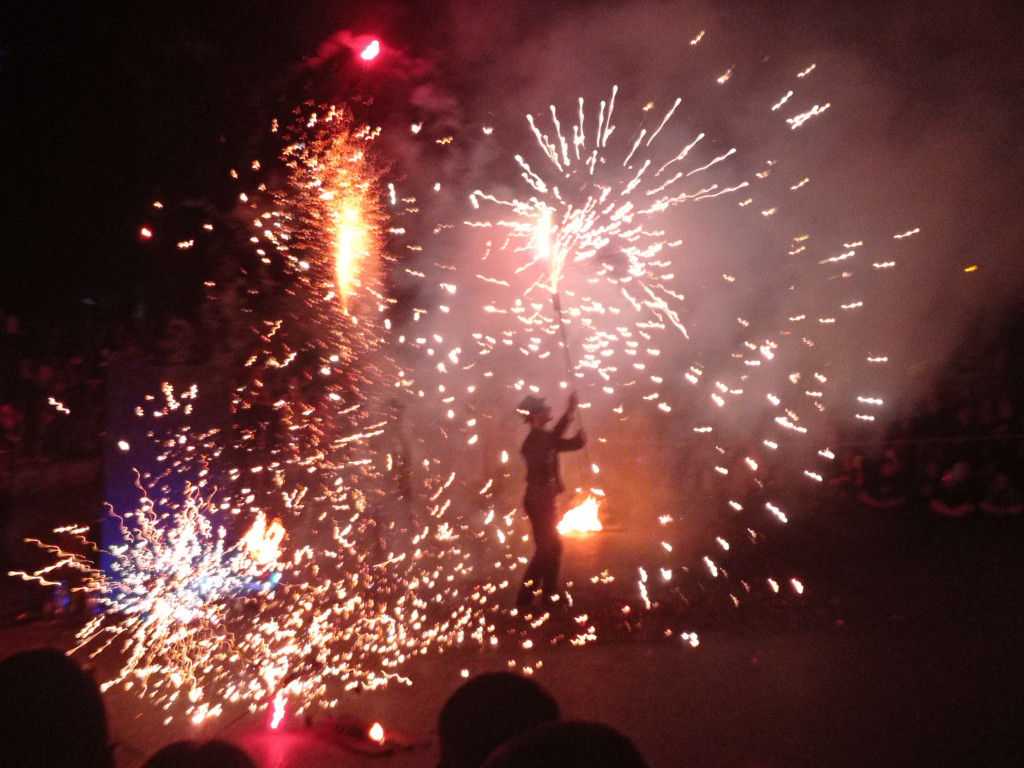 Dni Mławy: Tańczący z ogniem