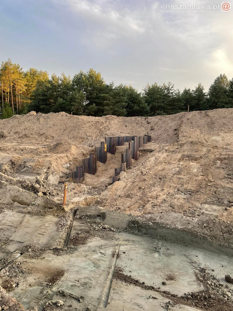 Remont zalewu. Teraz schną drzewa (FOTORELACJA)