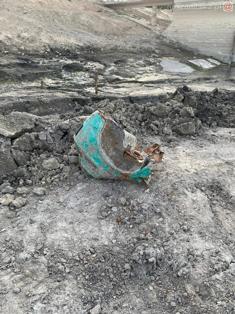 Remont zalewu. Teraz schną drzewa (FOTORELACJA)