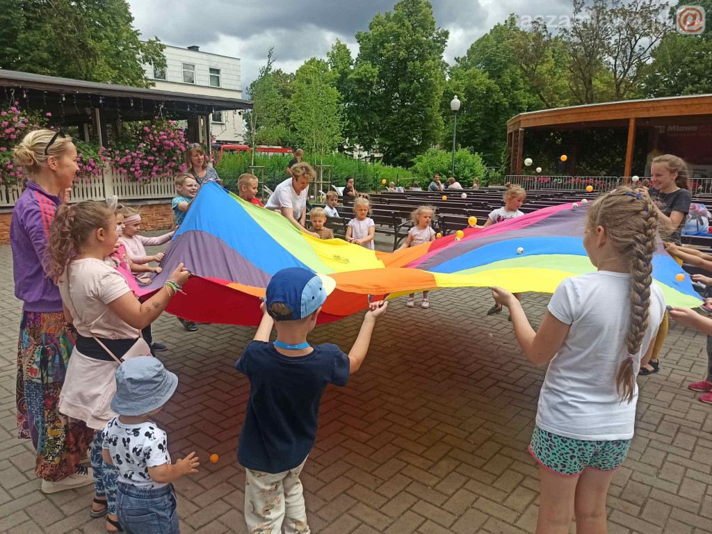 Wakacje z Maxem spędziło 300 dzieci