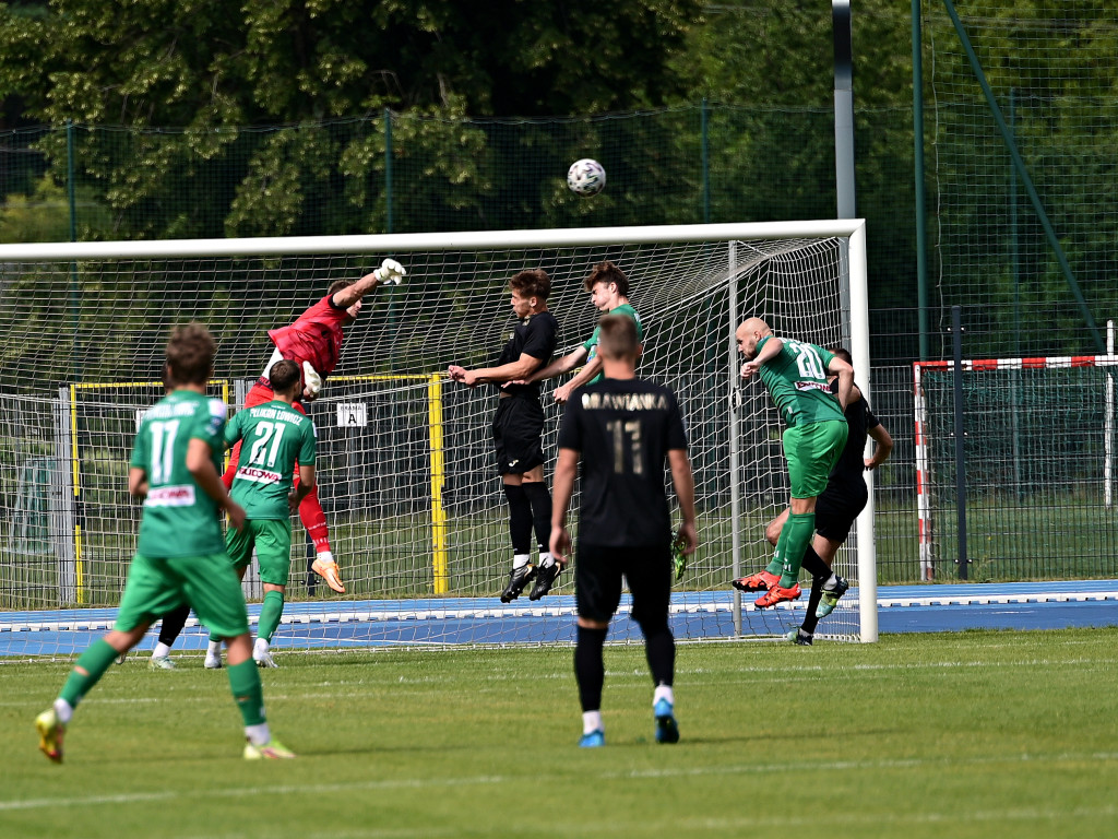 Pierwsze śliwki robaczywki. Nieudana inauguracja