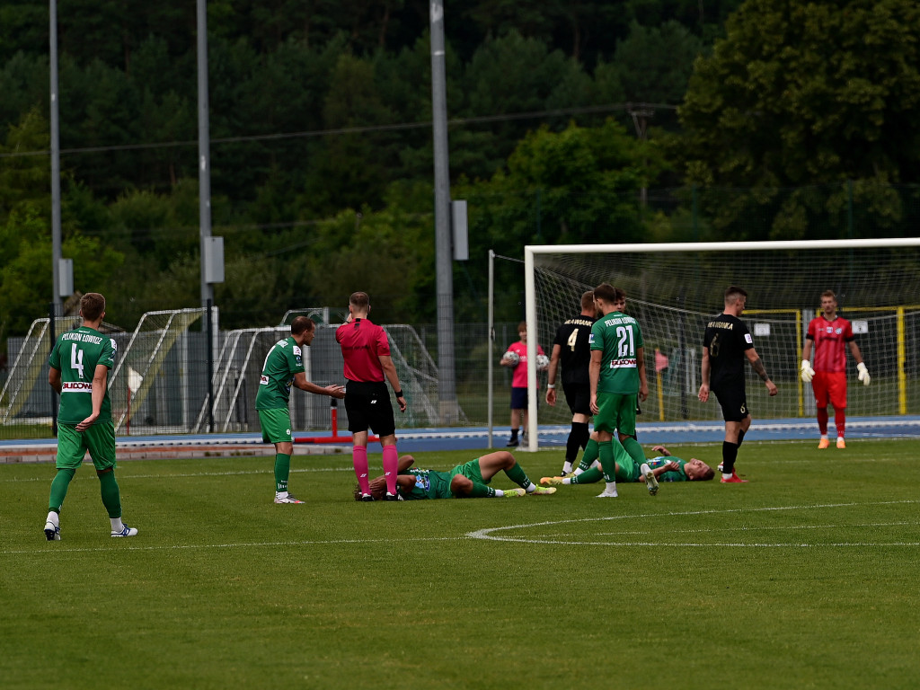 Pierwsze śliwki robaczywki. Nieudana inauguracja
