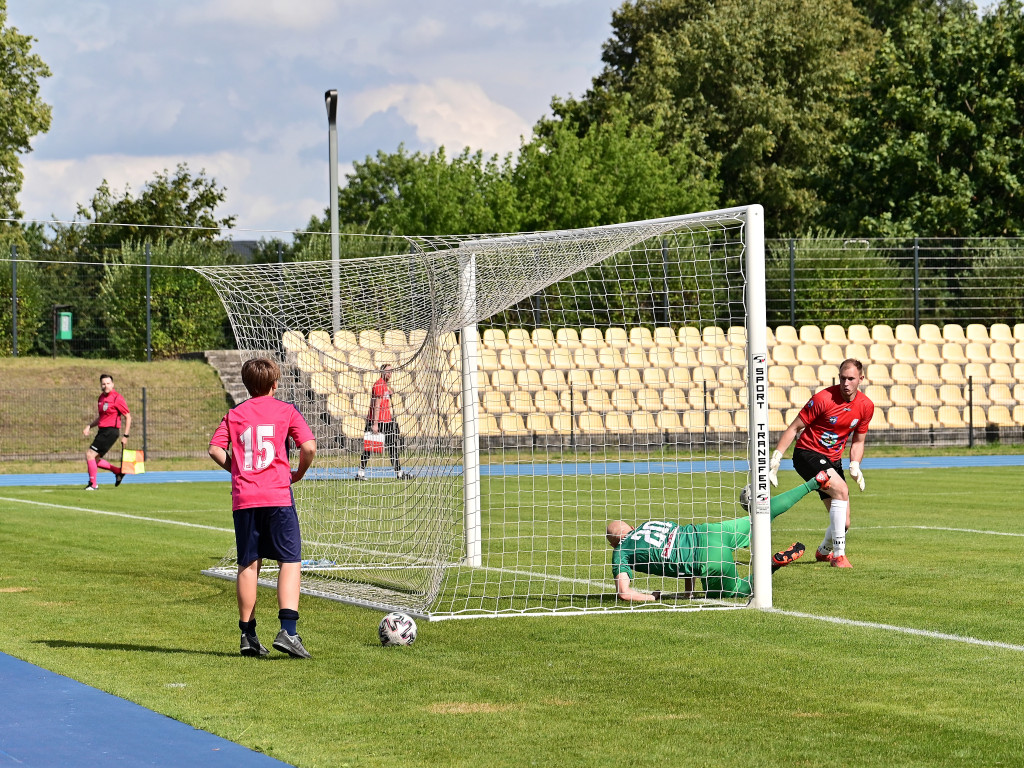 Pierwsze śliwki robaczywki. Nieudana inauguracja