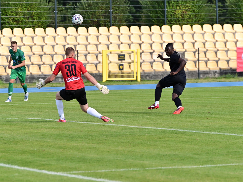 Pierwsze śliwki robaczywki. Nieudana inauguracja