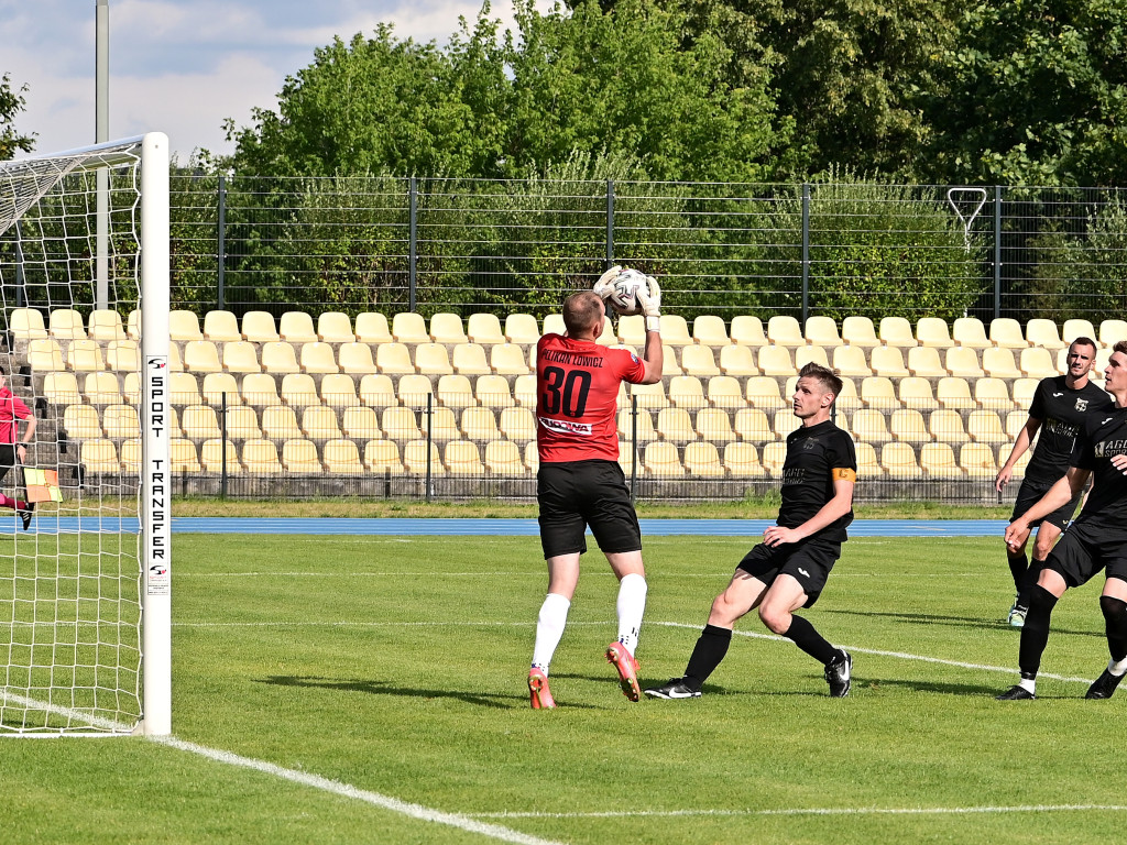 Pierwsze śliwki robaczywki. Nieudana inauguracja