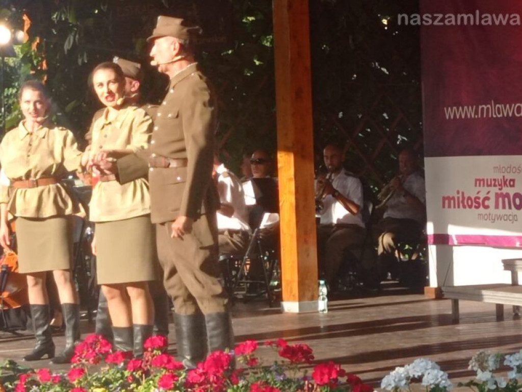 Koncert i piknik w parku (FOTORELACJA)