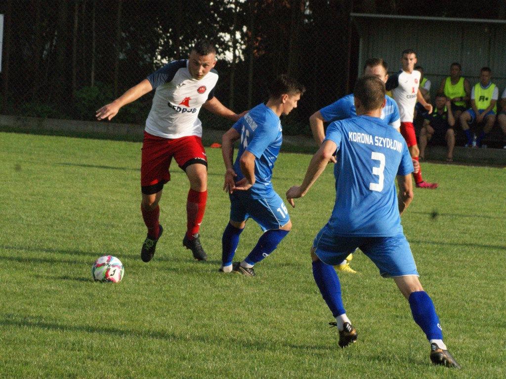 Derby dla Korony. Beniaminek bez szans