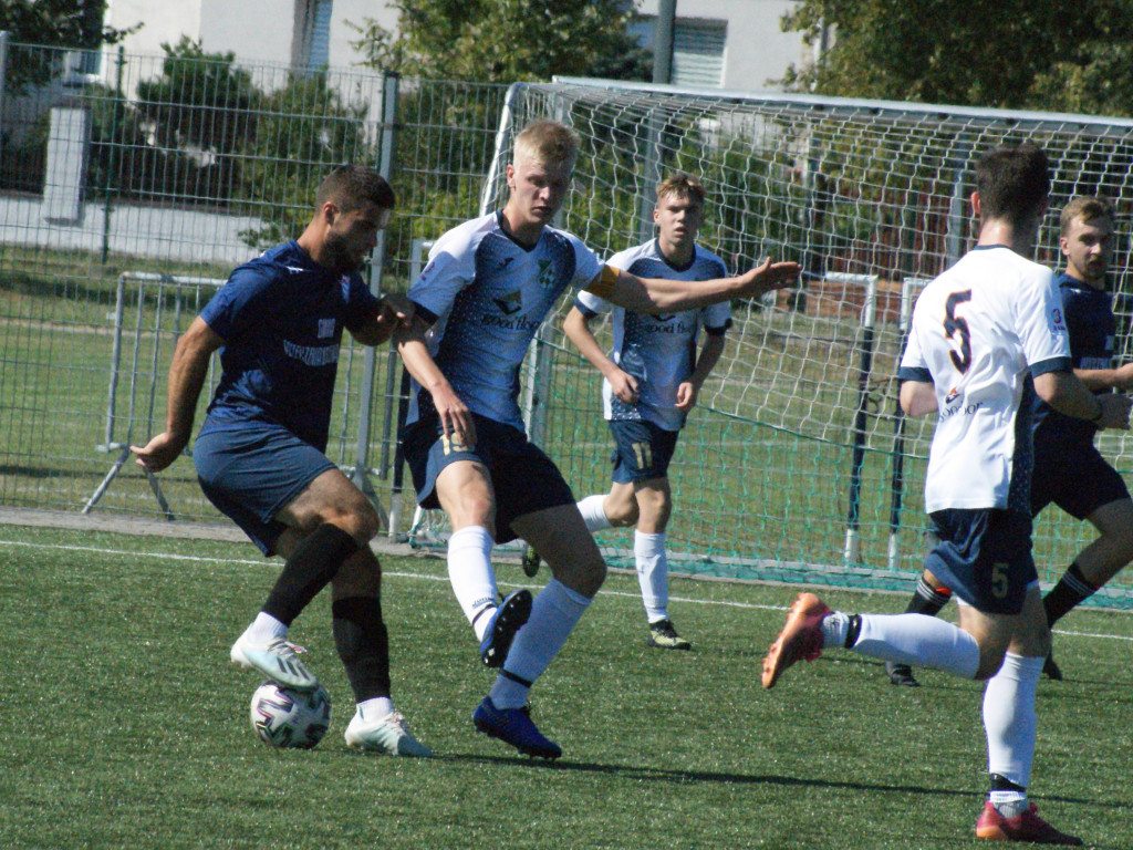 Pogrom w derbach. Żak usidlił Gryfa