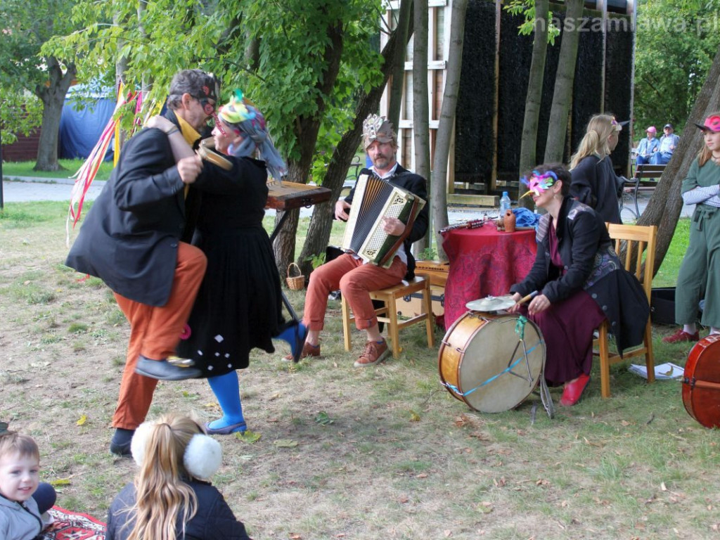 Parada i piknik w mławskich parkach [ZDJĘCIA]