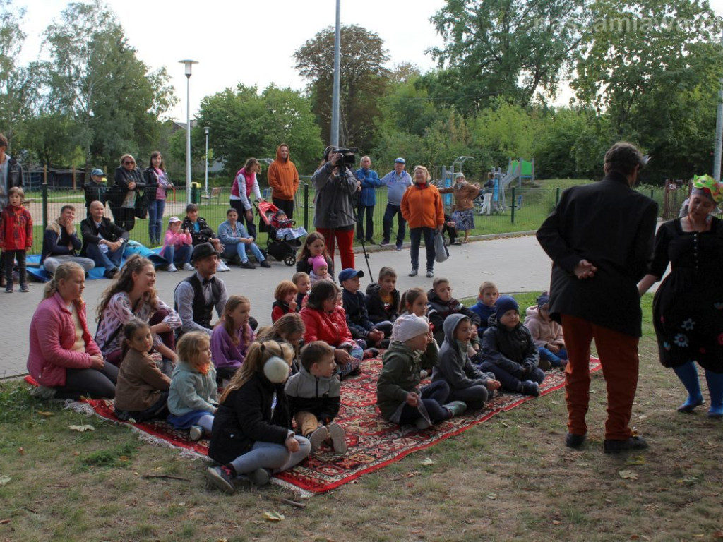 Parada i piknik w mławskich parkach [ZDJĘCIA]
