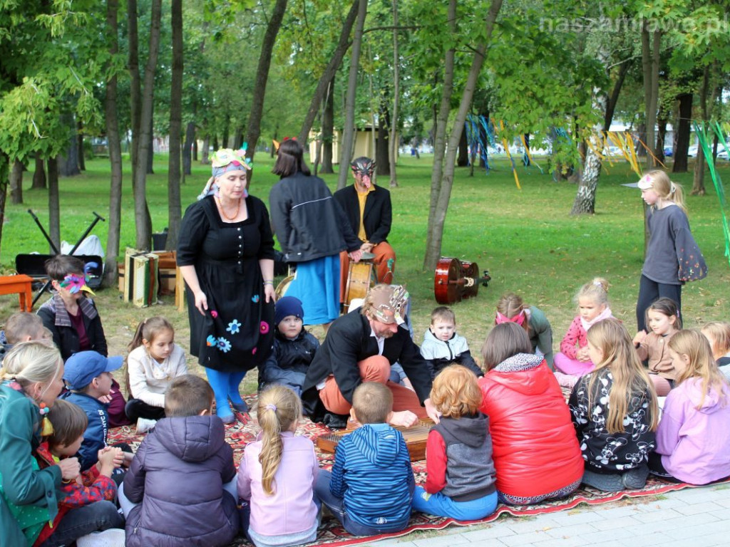Parada i piknik w mławskich parkach [ZDJĘCIA]