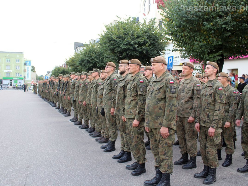 Przysięga wojskowa i defilada w centrum Mławy [NASZA RELACJA]