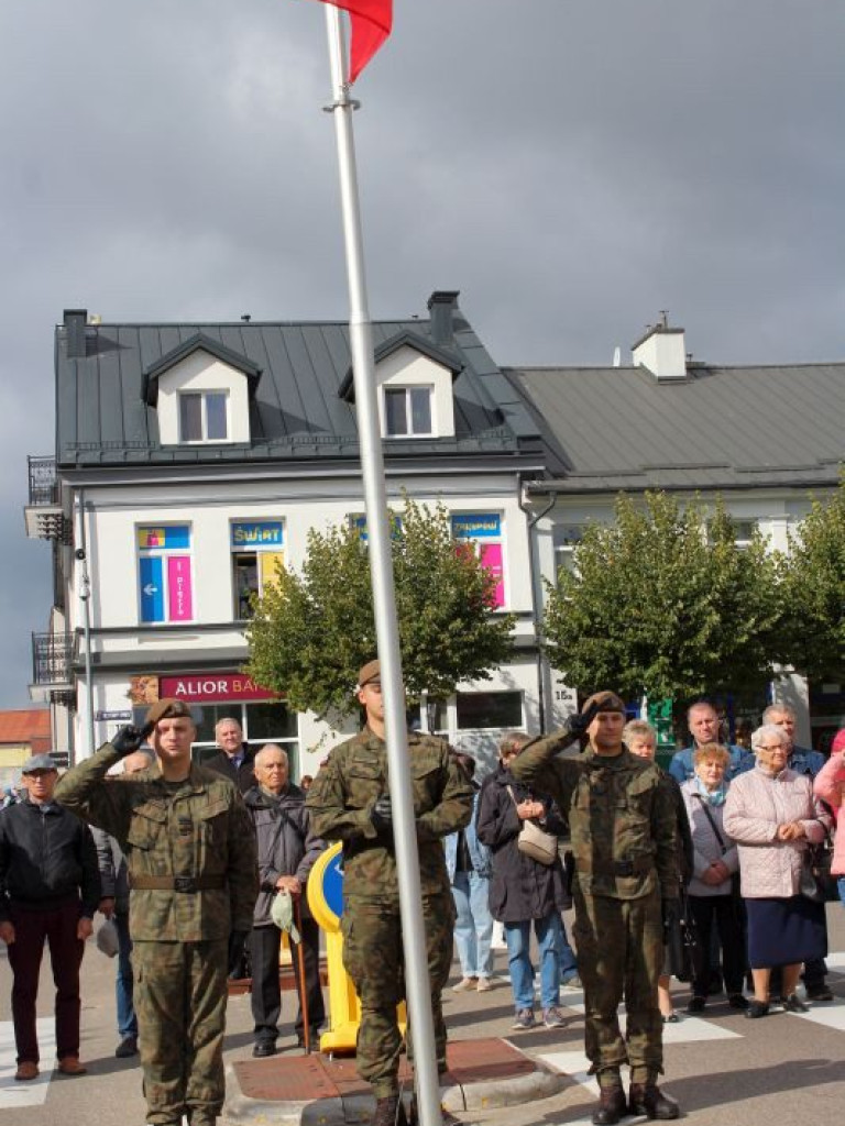 Przysięga wojskowa i defilada w centrum Mławy [NASZA RELACJA]