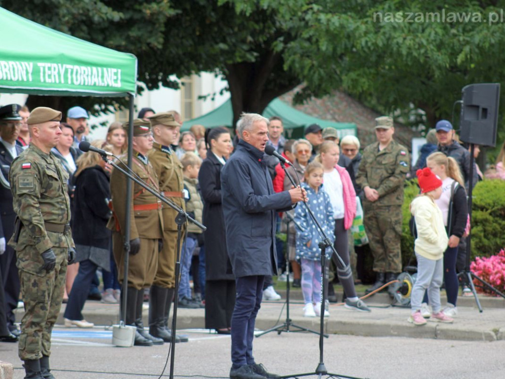 Przysięga wojskowa i defilada w centrum Mławy [NASZA RELACJA]