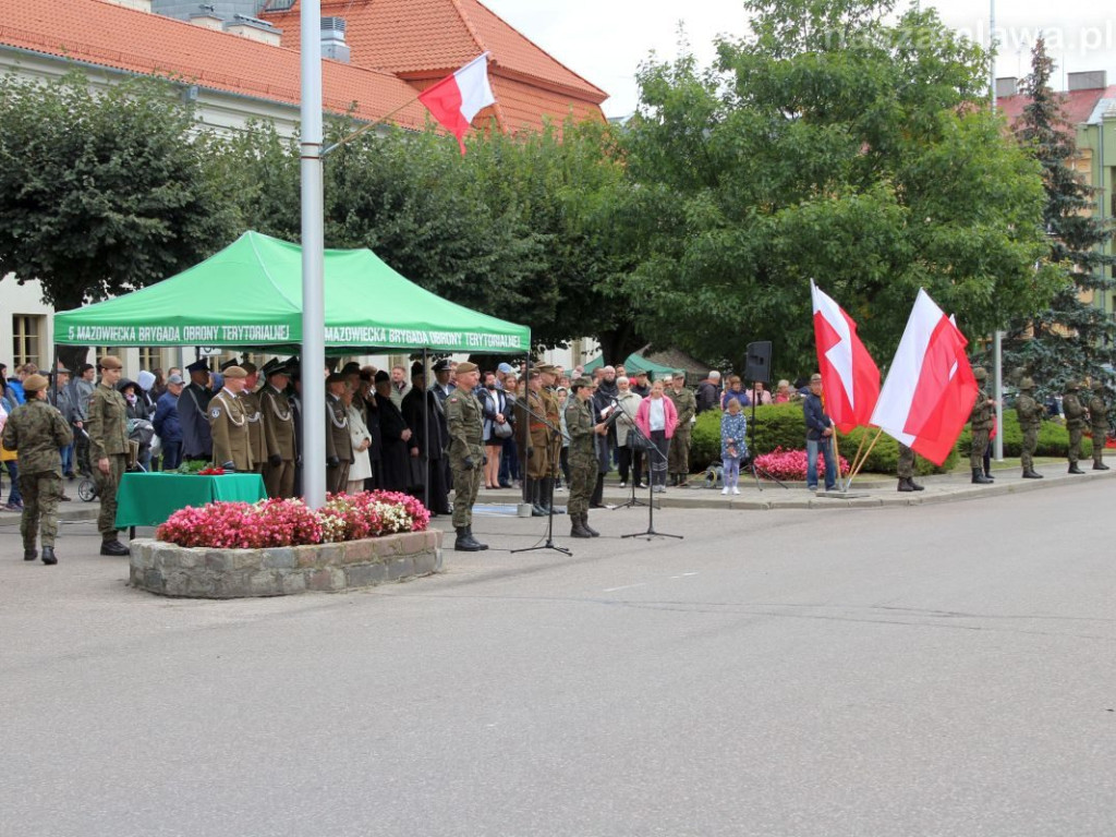 Przysięga wojskowa i defilada w centrum Mławy [NASZA RELACJA]