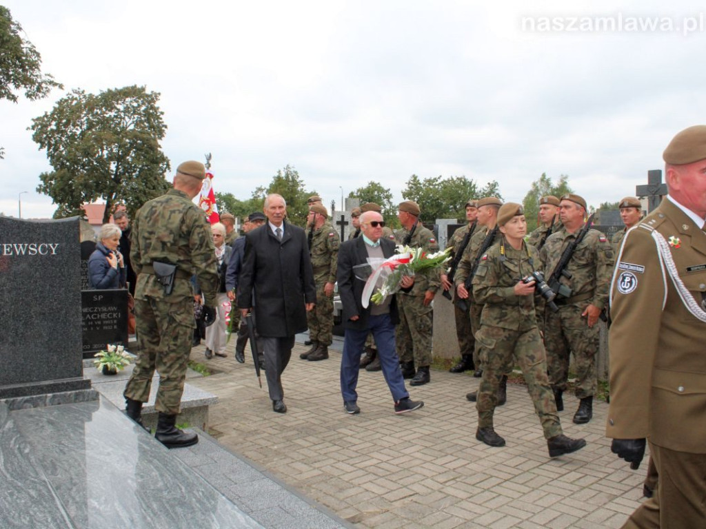 Przysięga wojskowa i defilada w centrum Mławy [NASZA RELACJA]