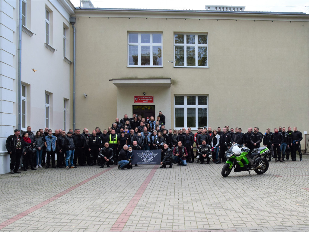 Z Mławy wyjechało 80 motocyklistów [ZDJĘCIA]