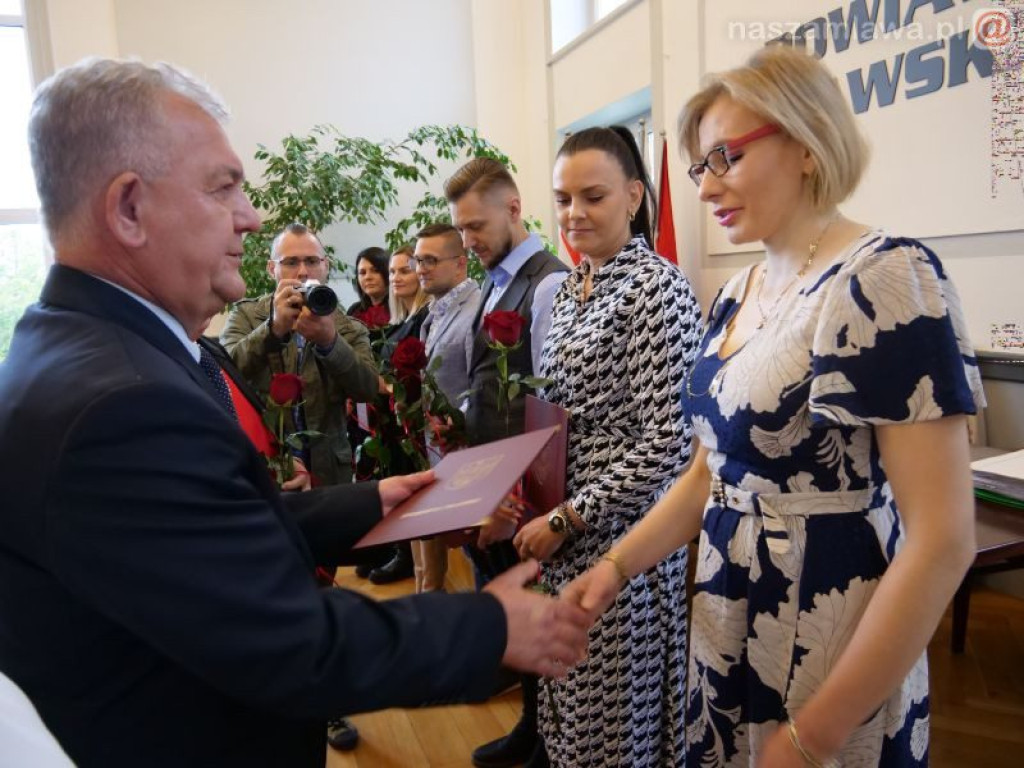 Maturzyści nagrodzeni, nauczyciele awansowani [ZDJĘCIA]