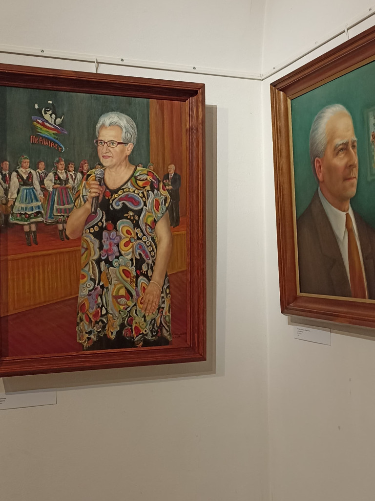 Mławianin prezentuje prace w stołecznej Galerii Brama Bielańska