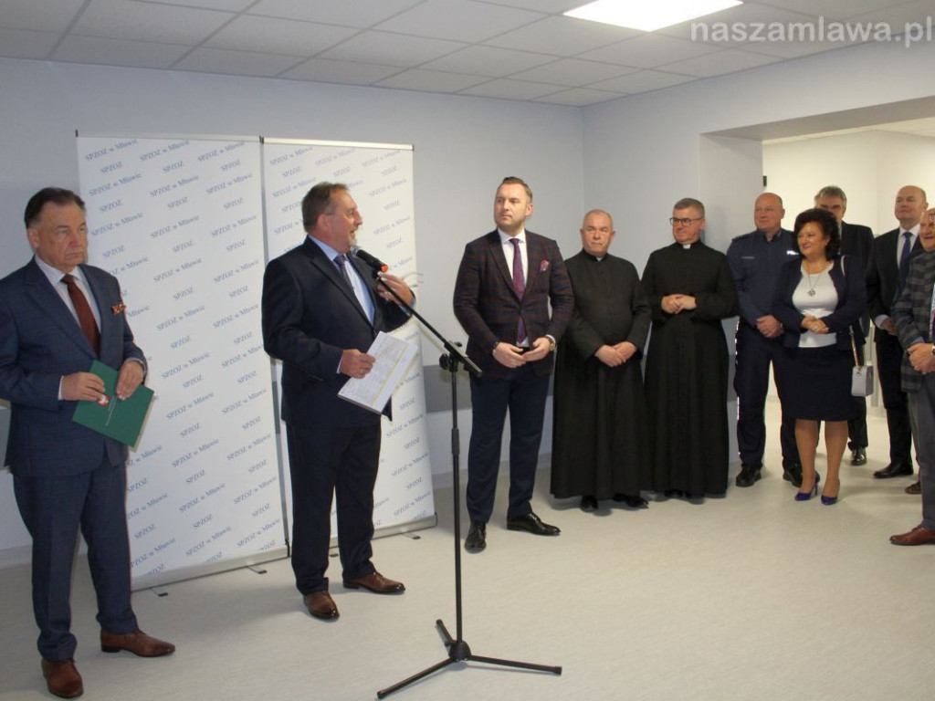 Karetka i sprzęt dla szpitala [NASZA RELACJA]