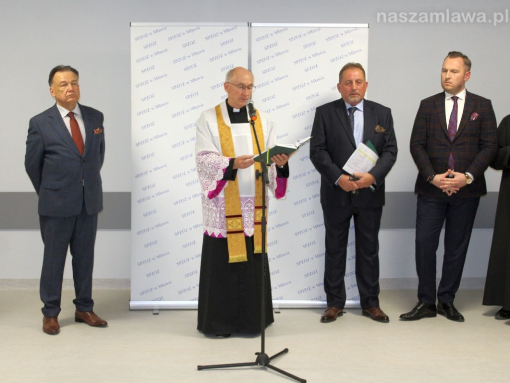 Karetka i sprzęt dla szpitala [NASZA RELACJA]