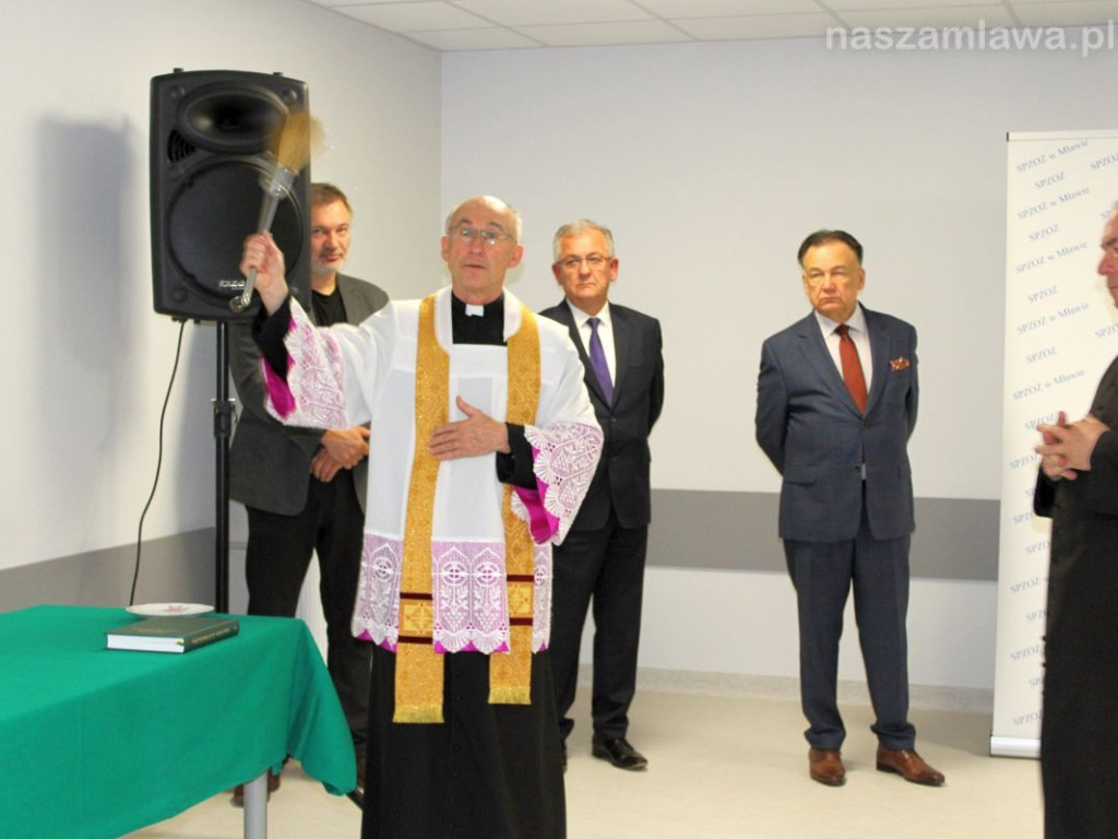 Karetka i sprzęt dla szpitala [NASZA RELACJA]