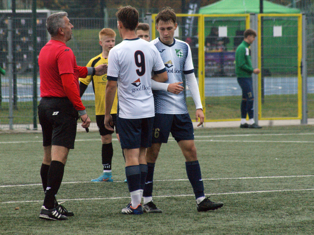 Siódemka rezerw. Dublet Nadratowskiego nie pomógł