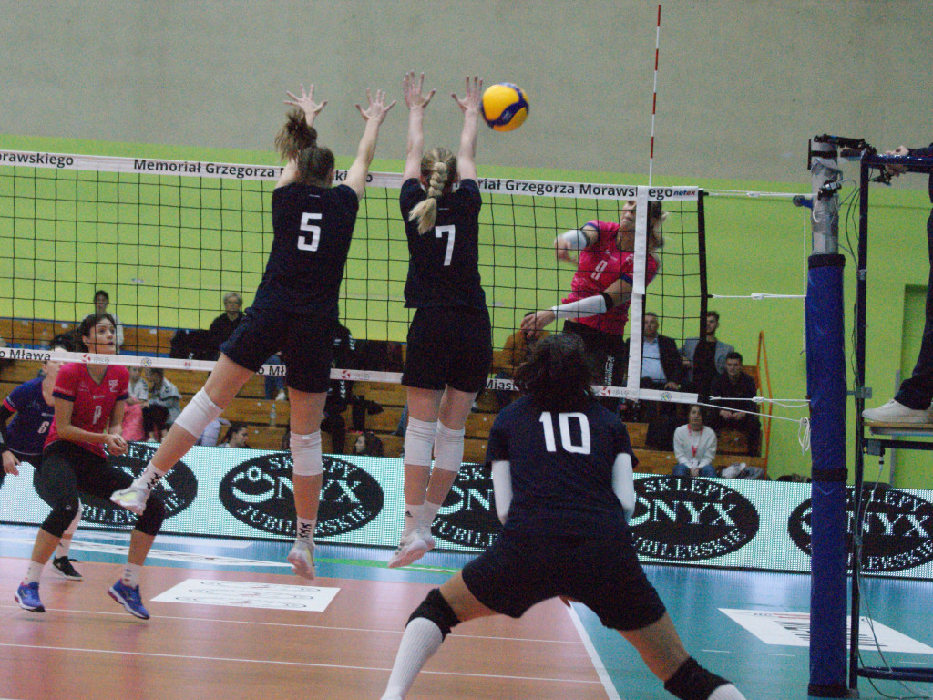 Budowlani obronili tytuł. Drugi siatkarski memoriał