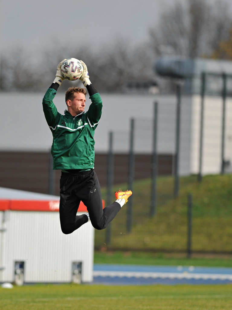 Powalczyli w dziesięciu. Cenny punkt Mławianki