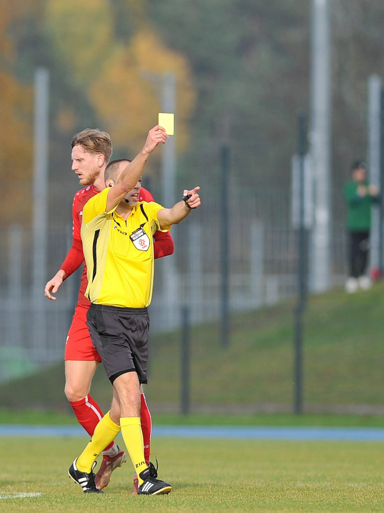 Powalczyli w dziesięciu. Cenny punkt Mławianki