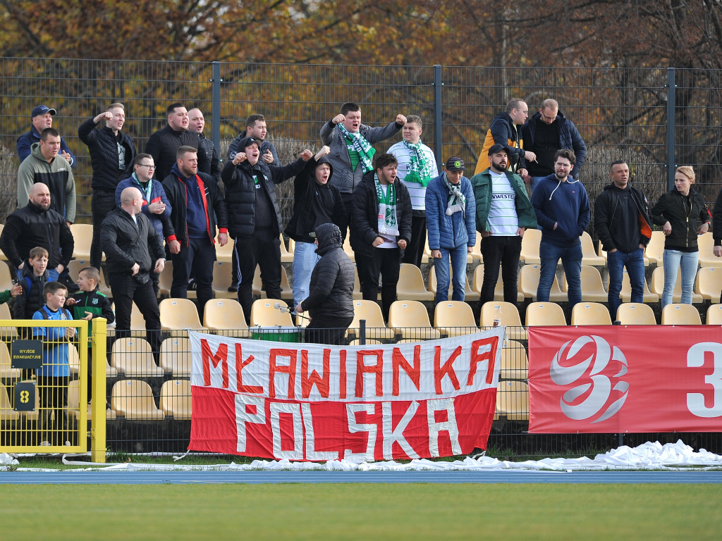 Powalczyli w dziesięciu. Cenny punkt Mławianki
